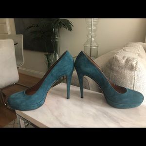 Suede Gucci Pumps